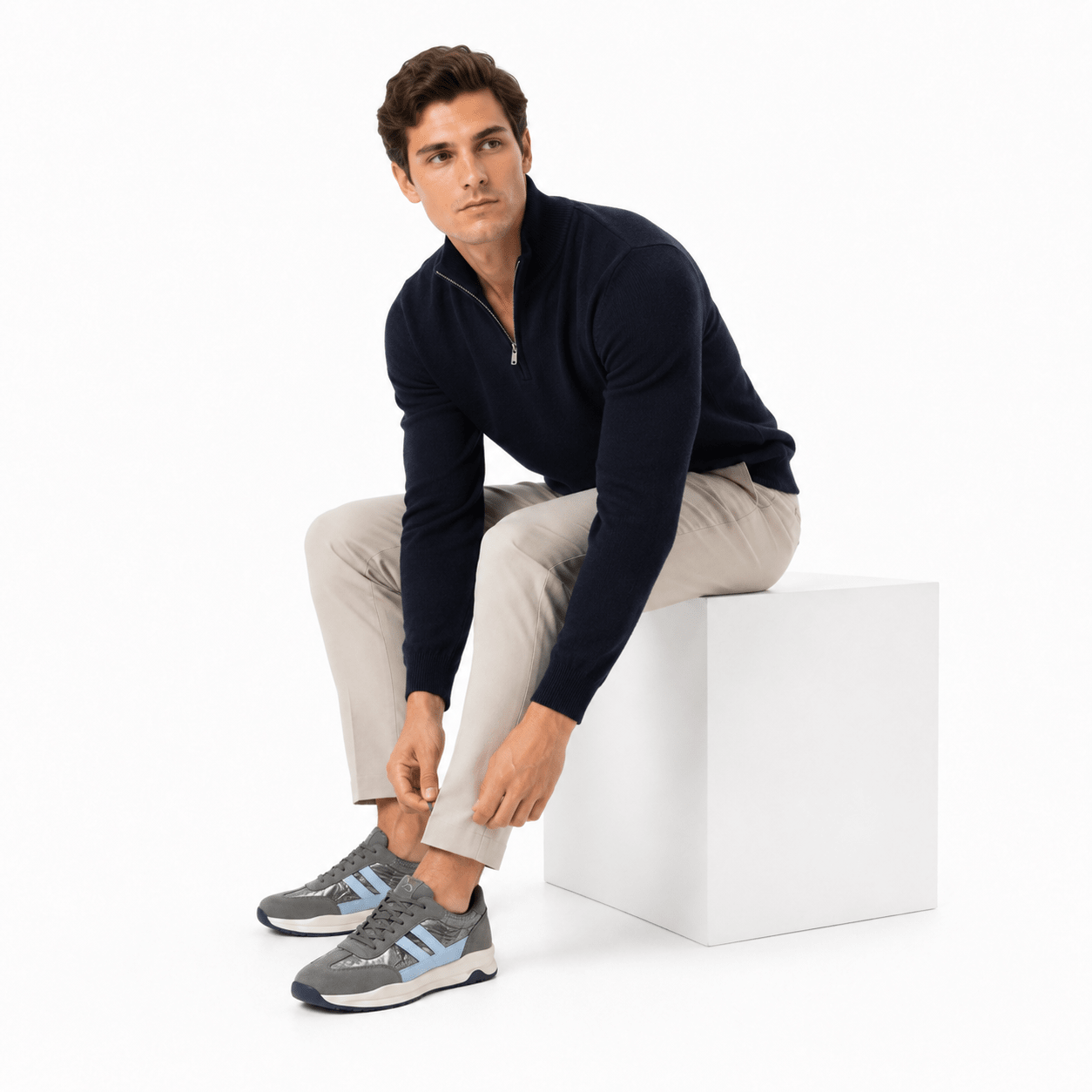 Beyon - 8cm (3") - ShealthBeyon - 8cm (3")Elevator ShoesShealth14:691Gray 8cm;200000124:100010487GrayShealthBeyon - 8cm (3")44